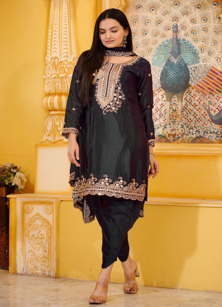 Chinon Fully Stitched Suit.