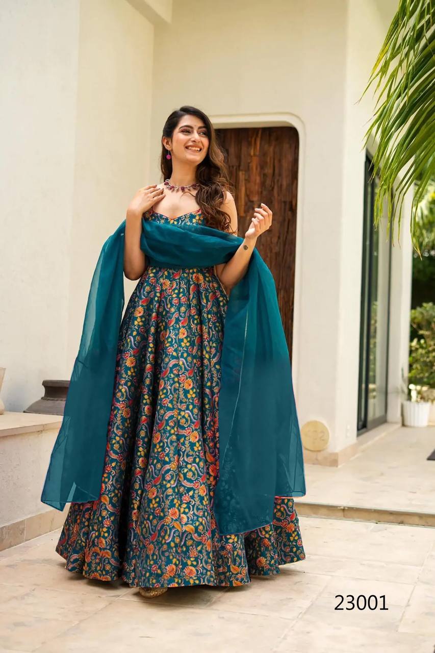 Anarkali, Fully Flared Suit